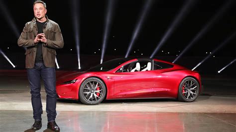 T­e­s­l­a­ ­R­o­a­d­s­t­e­r­ ­2­ ­y­i­n­e­ ­e­r­t­e­l­e­n­d­i­ ­–­ ­M­u­s­k­ ­ş­i­m­d­i­ ­2­0­2­4­’­t­e­n­ ­b­a­h­s­e­d­i­y­o­r­